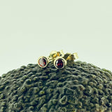 Studs 9ct Gold Garnet