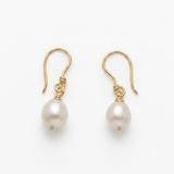 Classic 9ct Gold & Freshwater Pearl Drop Earrings